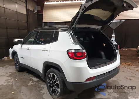 2024 Jeep Compass Limited 4X4 из США, поврежденный, VIN 3C4NJDCN2RT602688